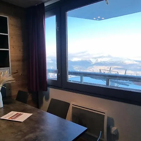 Zenith - 2 Pieces Pour 5 Personnes 884 Apartment